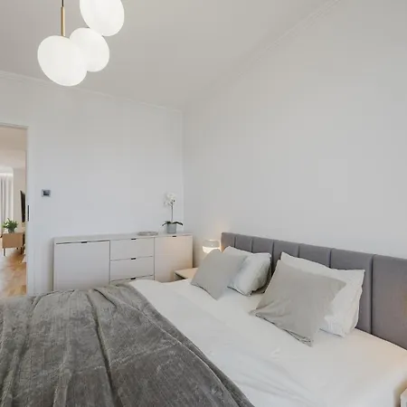 Daire Scandi Elegance By Kramm - Przy Malcie Poznan