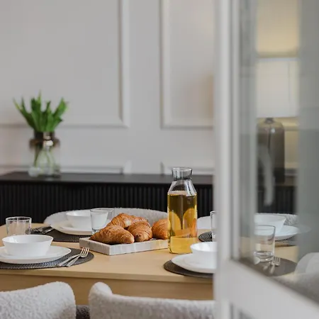 Apartment Scandi Elegance - - By Kramm *