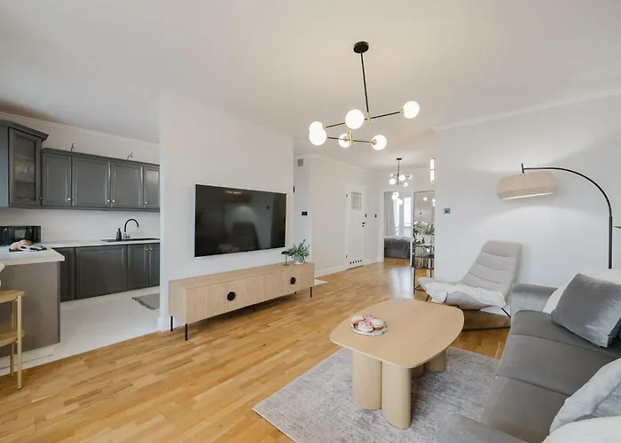 Scandi Elegance By Kramm - Przy Malcie Apartment *