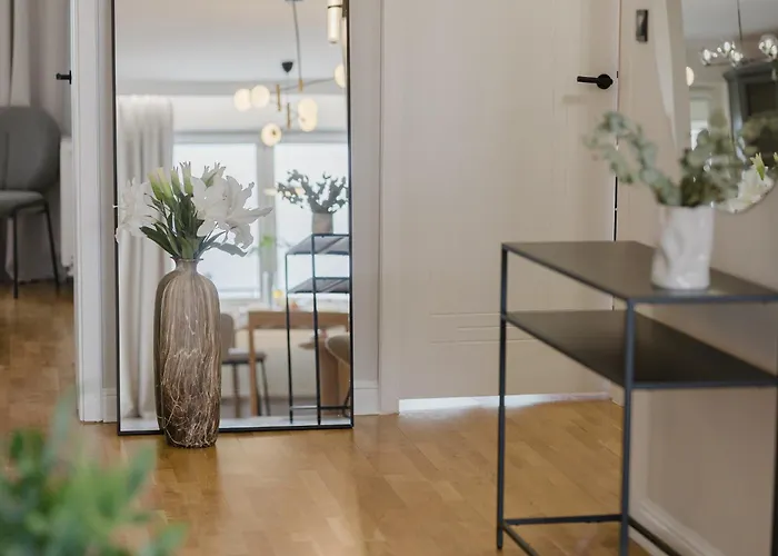 Scandi Elegance By Kramm - Przy Malcie Apartment *